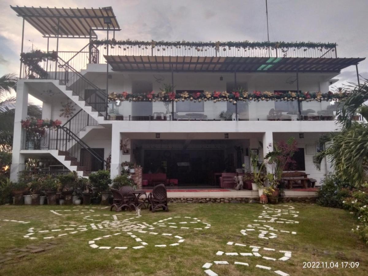 Casa De Robles Tanay Rizal Otel Dış mekan fotoğraf