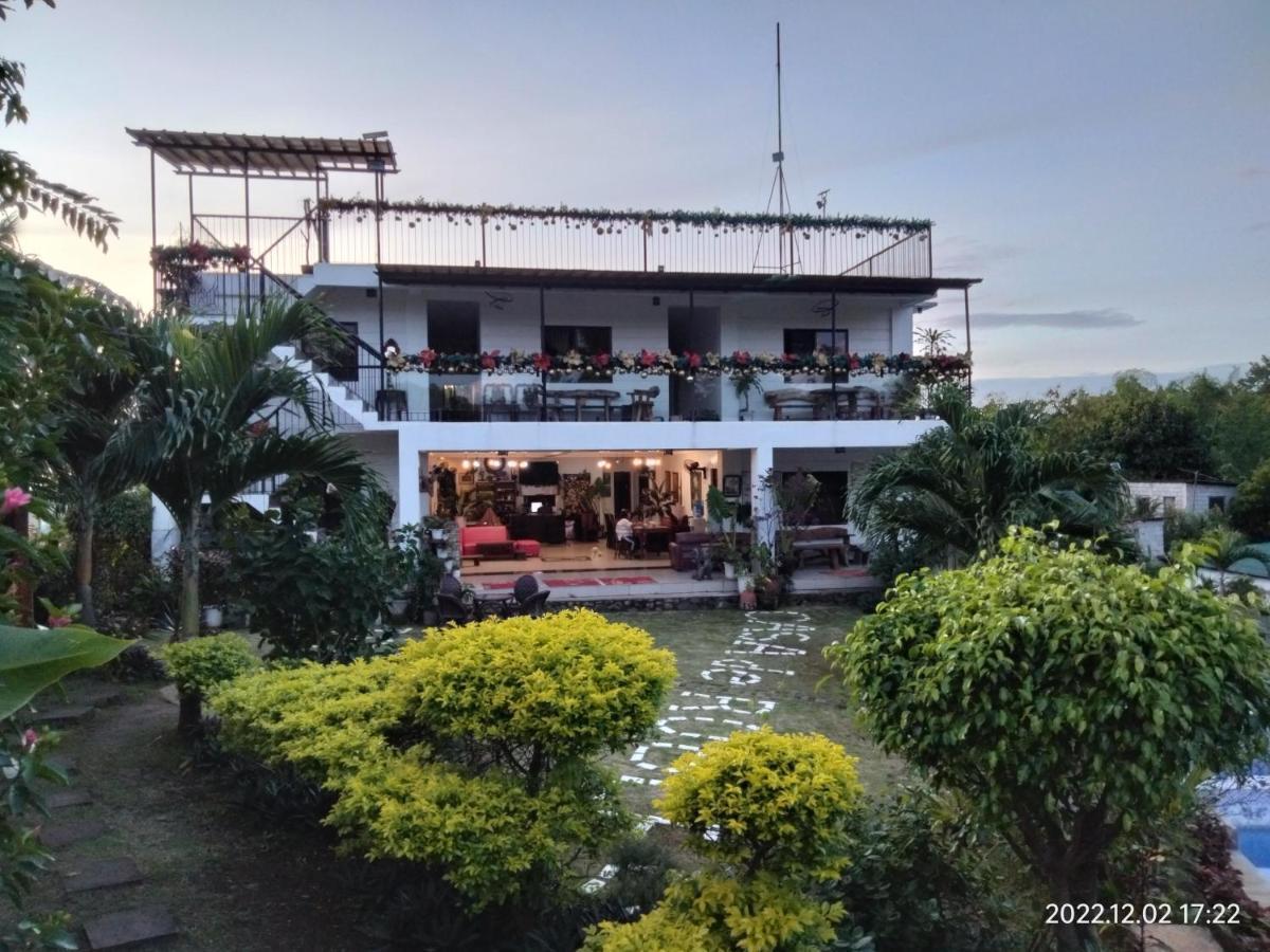 Casa De Robles Tanay Rizal Otel Dış mekan fotoğraf